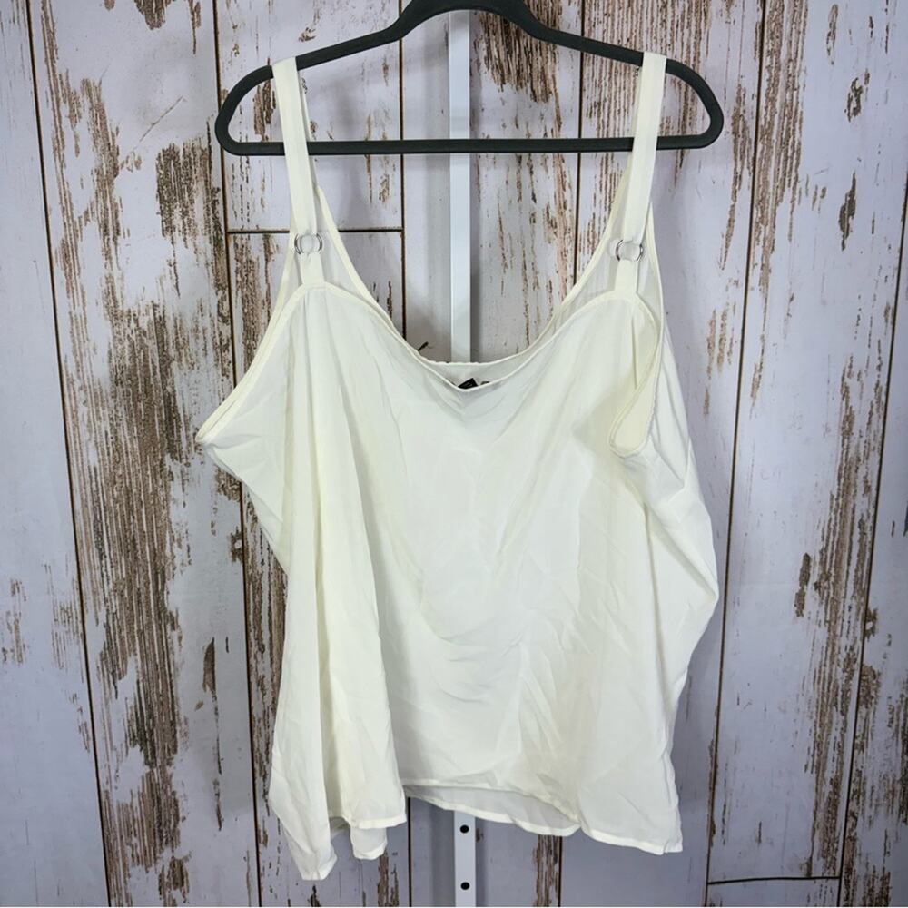 Ellos, Ivory Blouse with Beaded Hem and Pleating, and Layering Tank. Size 5X. - Picture 9 of 12